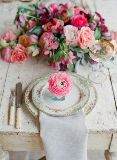 floral place setting